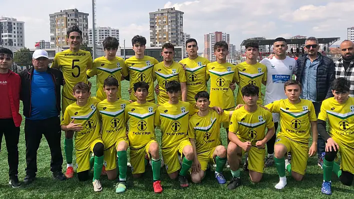 Argıncıkspor U17 Ligi'ne iyi başladı