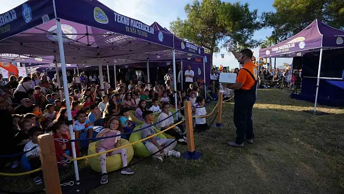 ASELSAN Tekno Macera Tırı'na yoğun ilgi!