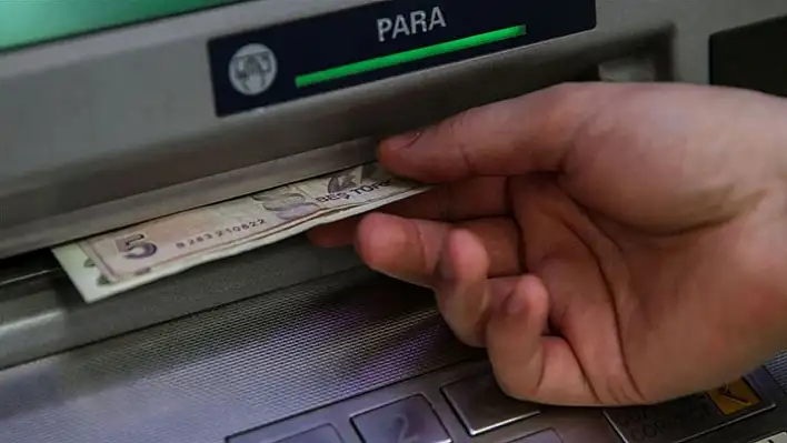 ATM'lerde kriz büyüyor: Banknot bulunamıyor!