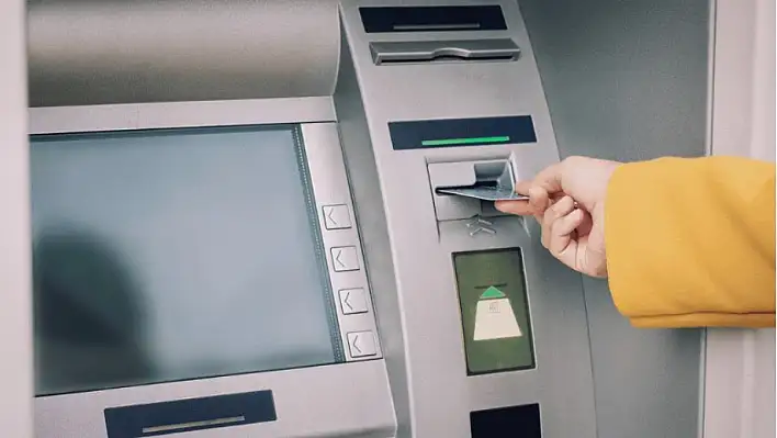 ATM'lere Yeni Özellik: Artık Kartlarınız Yutulacak