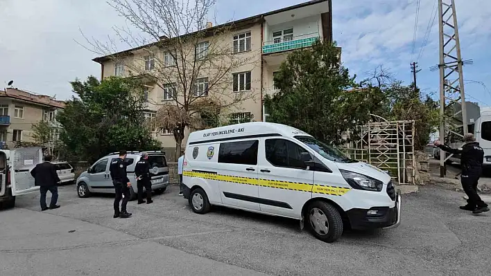 Kayseri'de babasını bıçaklayarak öldüren şahıs hakkında yeni gelişme !