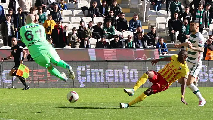 Bahattin Şimşek doğradı! Kayserispor, Konya'dan eli  boş döndü (2-0)