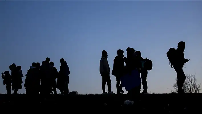 Bakan açıkladı: Düzensiz göçmenler 1 Ekim'de mi gidecek?