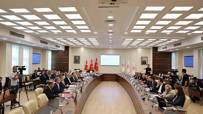 Kamuda toplu sözleşme görüşmeleri devam ediyor!