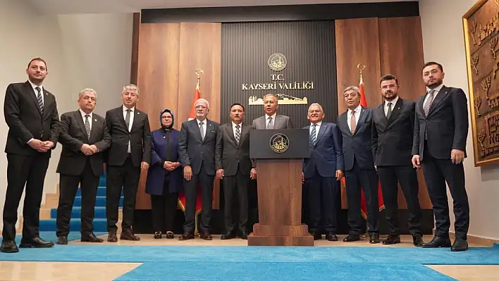 Bakan Yerlikaya Kayseri'de: İlk durak Valilik, kapılar kapalı!