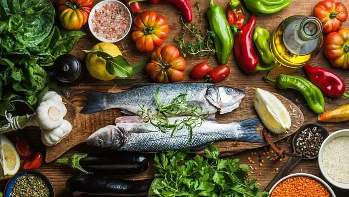 Bakanlıklardan gıda zehirlenmelerine karşı peş peşe uyarılar!