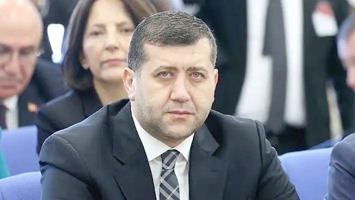 Baki Ersoy'dan sert çıkış: Kayserispor'un hakkını yedirtmeyiz!