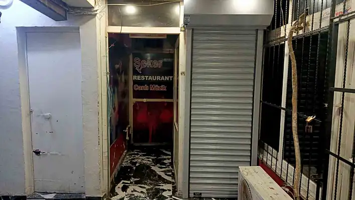 Adana'da bara silahlı baskın: Solist öldü