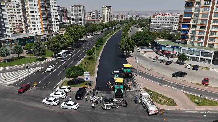 Başkan Büyükkılıç, 20 milyonluk asfalt yatırımını yerinde inceledi