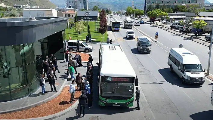 Başkan Büyükkılıç'a 'ücretsiz ulaşım' teşekkürü