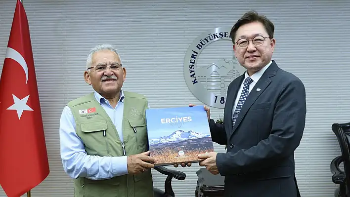 Başkan Büyükkılıç, Koreli kültürel miras heyetini Kayseri'de ağırladı