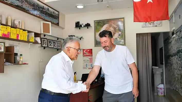 Başkan Büyükkılıç Talas esnafını ziyaret etti