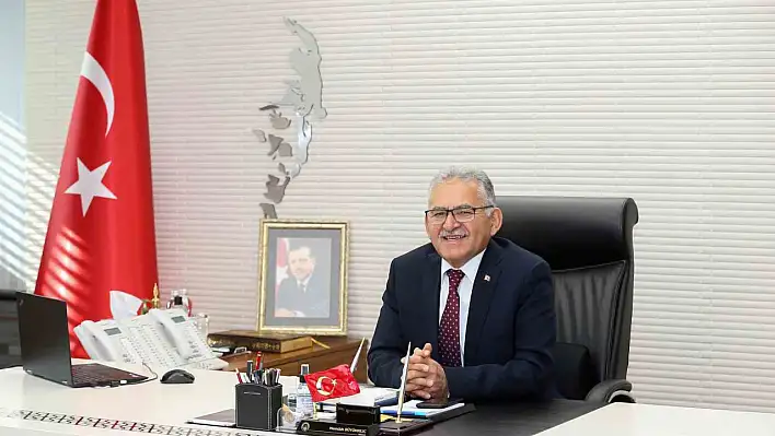 Başkan Büyükkılıç'tan Anneler Günü mesajı...