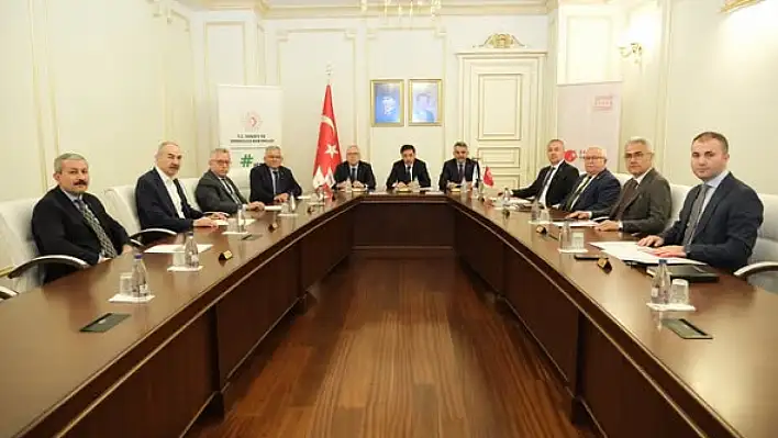 Başkan Büyükkılıç Yozgat'a hangi toplantıya katılmak için gitti?