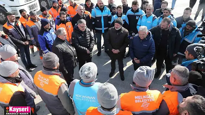 Çolakbayrakdar: 'Tüm imkanlarımız ile deprem bölgelerindeyiz'