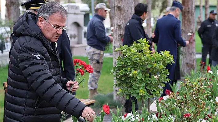 Başkan Özdoğan'dan 18 Mart Şehitleri anma günü ve Çanakkale Zaferi anma mesajı...