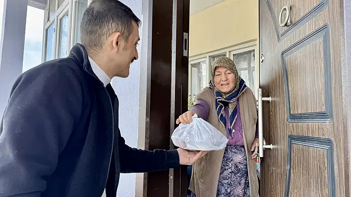 Başkan Özdoğan: 'Ramazan ayı boyunca iftar dağıtımımız kesintisiz devam edecek'