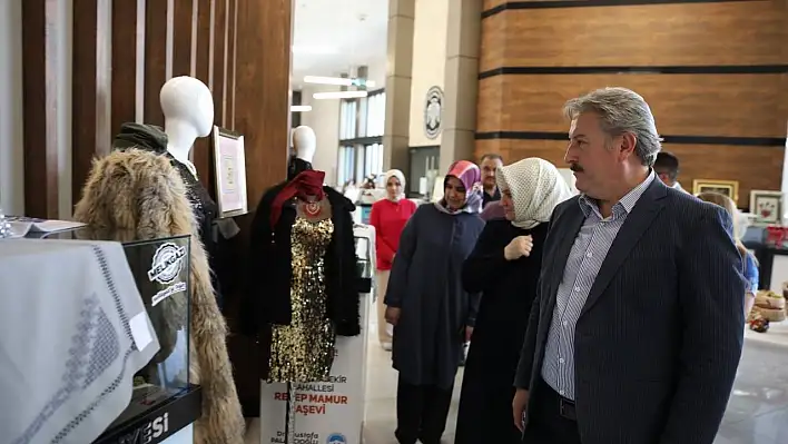 Melikgazi'de Hayat Boyu Öğrenme Haftası Dolu Dolu Geçiyor