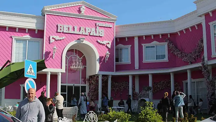 Yağmalanan dükkanın borç batağındaki patronu yurt dışına kaçmış