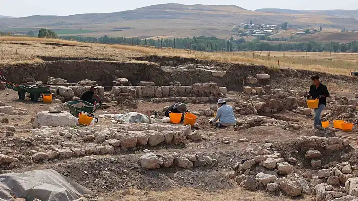 Binlerce yıllık 4 eser görücüye çıkacak!