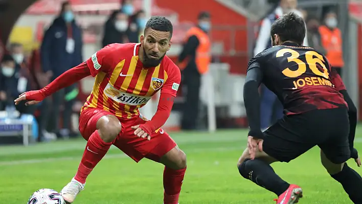 Bir dönem Kayserispor forması giyen Lennon'dan dikkat çeken açıklama: Mecburen…