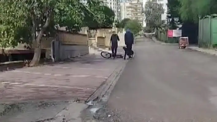 Adana'da 12 yaşındaki çocuğa sokak ortasında saldırı!