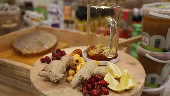 Boğaz enfeksiyonuna doğal çözüm: Zencefilli bal!