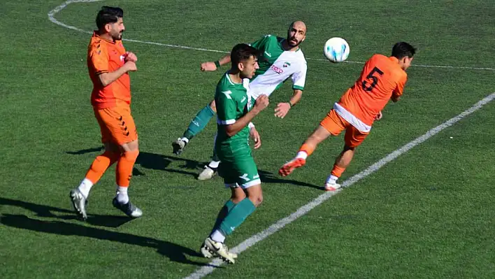 Yahyalıspor ve Hatay İnce Gençlikspor Berabere Kaldı