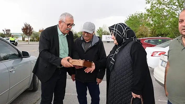 Bünyan Belediye Başkanı Metin şehit annelerini unutmadı!