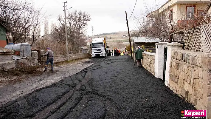 Bünyan'da Cami Kebir ve Sağlık Mahalleleri Asfalta Kavuşuyor