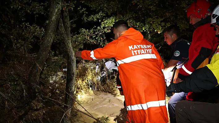 Bünyan'da sel felaketi: 1 kişi kayıp