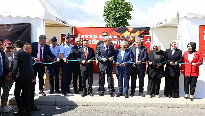 Büyükkılıç: 'Bu memleket bizim, bu tarih bizim, bu bayrak bizim'