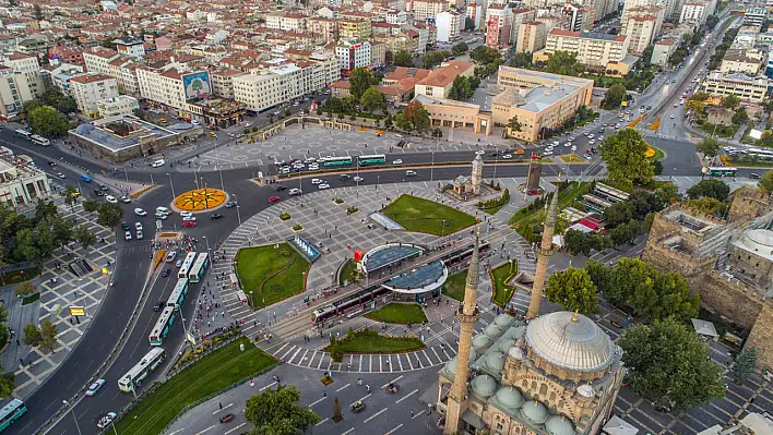 Büyükkılıç duyurdu - Kayserililerin beklediği hizmet başladı!