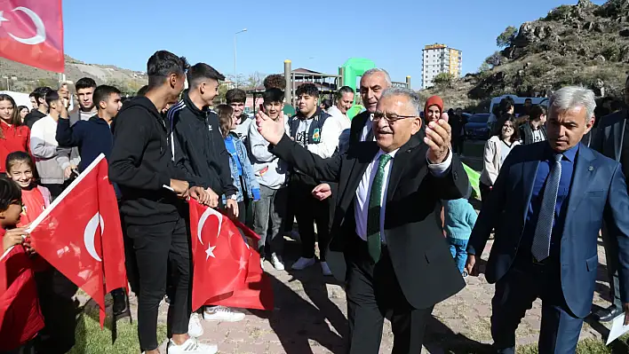 Büyükkılıç, 'İnsanı yaşat ki devlet yaşasın dedik'