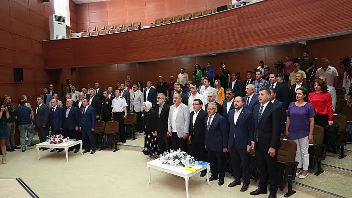 Büyükkılıç, turizmde Kayseri'nin yol haritasını çizecek zirveye katıldı