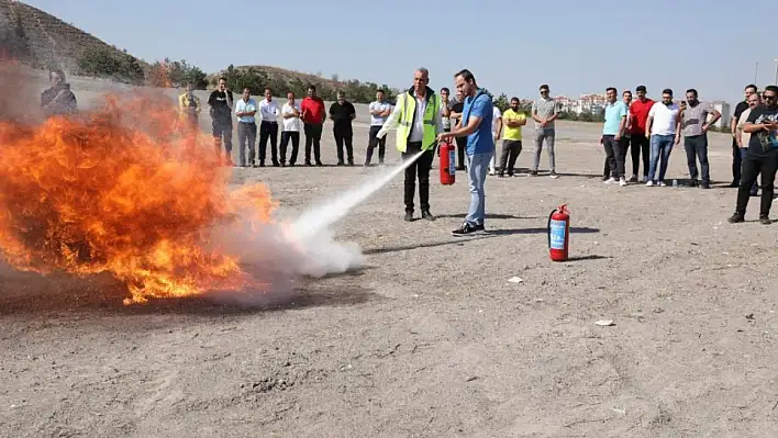 Büyükşehir Belediyesi'nden Yangın Durumunda Ne Yapmalı Eğitimi!