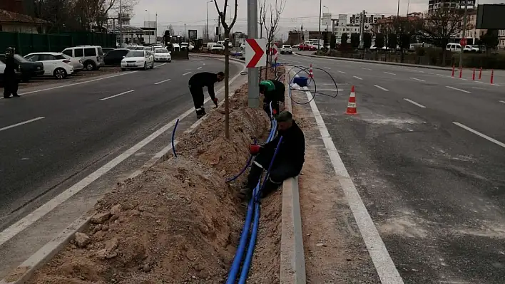 Büyükşehir'de Altyapı Çalışmaları Sürüyor