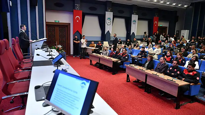 Büyükşehir'de dikkat çeken eğitim: Personelin karşısına hangi konu çıktı?