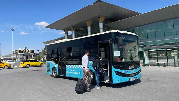 Üniversite öğrencilerine 'özel ulaşım' hizmeti