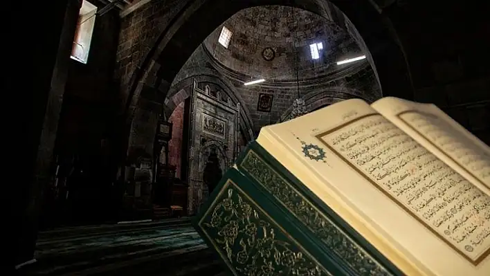Camii Kebir'de hafızlardan Kur'an tilaveti: Kayseri'de büyük etkinlik!