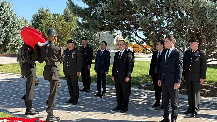 4. Cumhurbaşkanı Cemal Gürsel mezarı başında anıldı