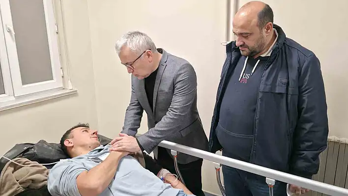 Vali Şimşek yaralıları ziyaret etti!