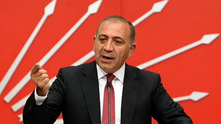 CHP'de Neler Oluyor? - Gürsel Tekin İstifa Etti!