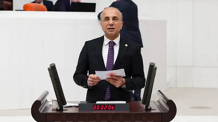 CHP'li Genç: 'Böyle bir ücreti 'hayırlı olsun' diye sunmak...'