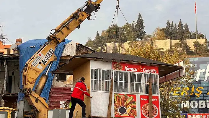 Çiğköfteye deterjan kabıyla sos döken esnafa rekor ceza!