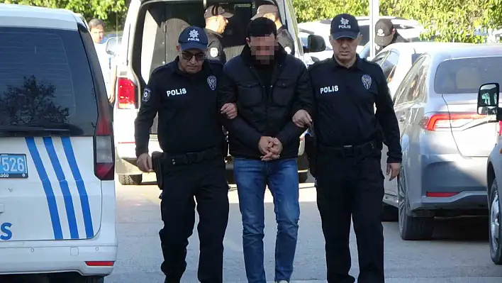 Alkolden ehliyeti alınmış sürücü 12 yaşındaki çocuğu ezdi
