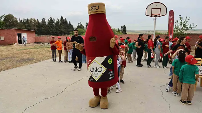 Şalgam adam maskotu keyifli anlara sahne oldu!