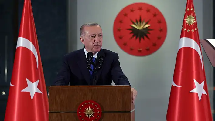 Cumhurbaşkanı Erdoğan: Miting yapmayı düşünmüyorum, depremzedeleri ziyaret edeceğim