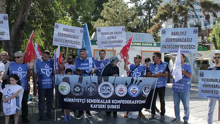 Cumhuriyet Meydanı'nda karpuzlu, şeftalili, sucuklu eylem