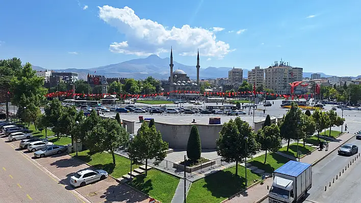 Cumhuriyet Meydanı'nın 'Ali abisi' hayatını kaybetti